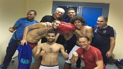 اشتعال مواقع التواصل الاجتماعي بسبب 