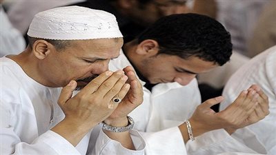 عالم أزهري: الدعاء في ليلة القدر من أفضل العبادات