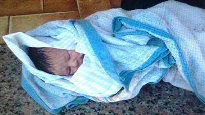 عاطل يذبح ابنة شقيقته الرضيعة بـ