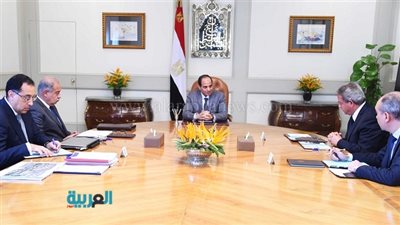 الرئيس يجتمع برئيس الحكومة ووزيري الإسكان والشباب
