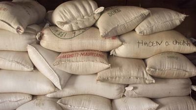 ضبط 10 أطنان أرز داخل مخزن غير مرخص بالإسكندرية 