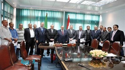 بالصور.. محافظ القليوبية يكرم العاملين بمباحث التموين