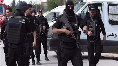 قوات الأمن تنقل وقفة 
