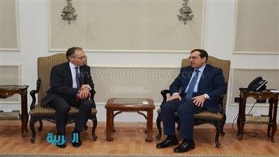 وزير البترول يبحث مع السفير الأسترالي التعاون بين البلدين