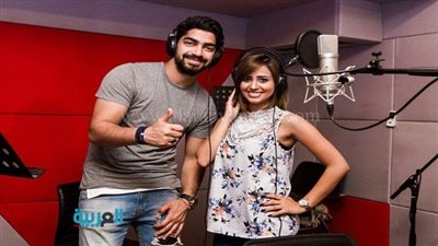 بالصور.. رنا سماحة ومينا عطا الله يغنيان 