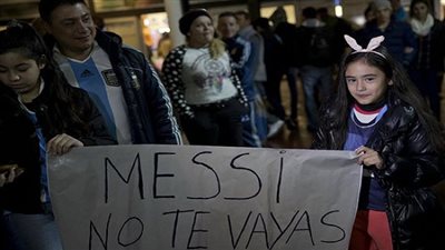 بالصور.. مظاهرات لإجبار 