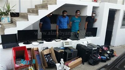 ضبط أكبر شبكة لتمرير المكالمات الدولية بمصر الجديدة 