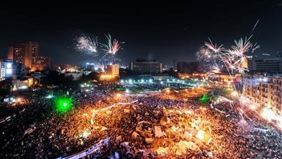 القاهرة تتزيّن في ذكرى 