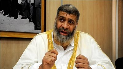 عاصم عبدالماجد مهاجمًا حديث 