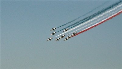 المتحدث العسكري ينشر صور العرض الجوي بمناسبة 