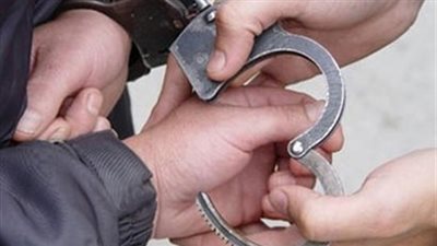 سقوط الموظف المرتشي بإدارة مرور السلام 