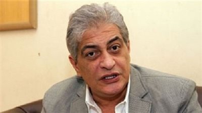 أسامة كمال يعلن مقاطعته للسفر إلى بريطانيا