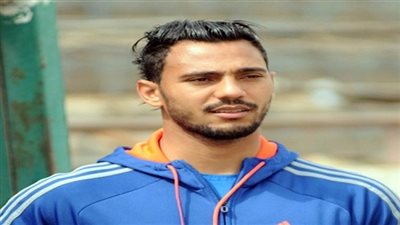 مسعد عوض يسعى لحسم مصيره مع الأهلي