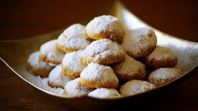 بسبب المكسرات.. ارتفاع أسعار كعك العيد عن العام الماضي