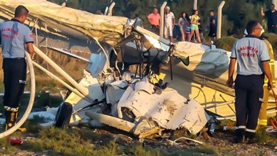 مصرع شخصين إثر سقوط طائرة تدريب غربي تركيا 