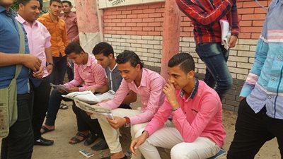 بالصور.. صفحات الغش تنشر امتحانات تجريبية لـ