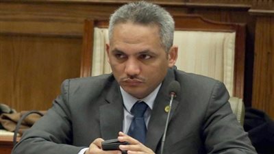 برلماني يكشف الدولة المستفادة من خروج بريطانيا من 