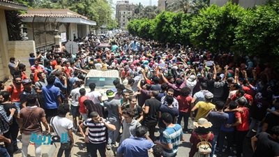 أستاذ علوم سياسية: تظاهرات طلاب الثانوية 