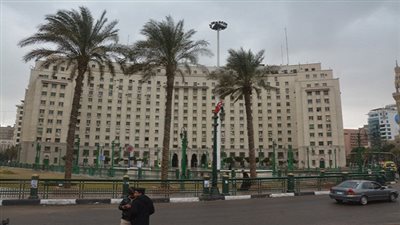 مجمع التحرير يستعد للإخلاء.. نقل 600 موظف بمديرية الشئون الاجتماعية بالقاهرة.. توزيع الإدارات على الأحياء.. ونائب المحافظ ينفي تحويله إلى فندق