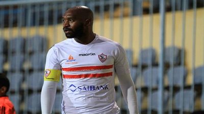 حفني وشيكابالا يقودان هجوم الزمالك أمام سموحة 