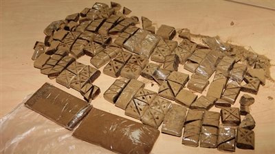 ضبط 11 كيلو حشيش قبل ترويجها ليلة العيد بالزاوية الحمراء