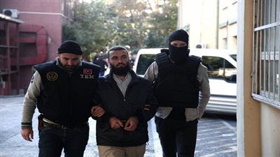 تركيا تعتقل 30 شخصًا مشتبهًا بهم في اعتداء مطار 