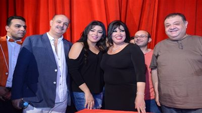 بالصور.. فيفي عبده تحتفل بانطلاق 