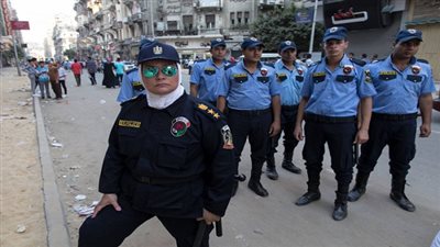 انتشار مكثف للشرطة النسائية بالمتنزهات والميادين لمواجهة التحرش 