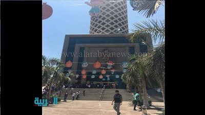 بالصور.. برج القاهرة يستقبل زوار العيد 