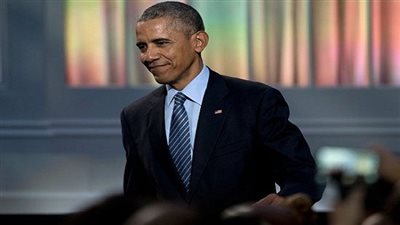 بالفيديو.. أوباما يحتفل بعيد ميلاد ابنته على طريقته الخاصة