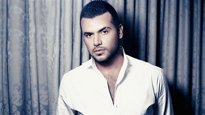 غدًا.. سامو زين يحيي حفله الأول بعد وفاة والده