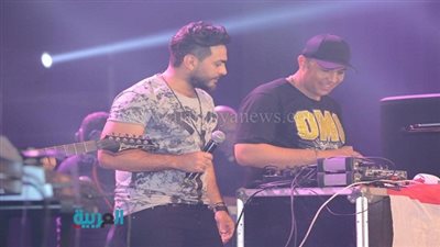 ننشر الصور الأولى من حفل تامر حسني في بيروت