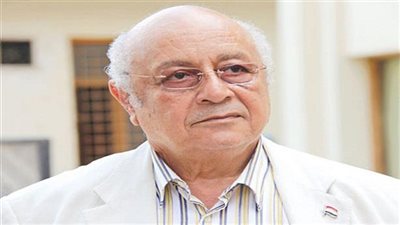 شاعر الليل وآخره..