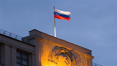 روسيا تكشر عن أنيابها وتطرد جاسوسين أمريكيين من موسكو