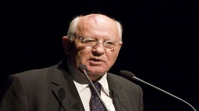 ميخائيل جورباتشوف يتوقع نشوب حرب شرسة مع حلف شمال الأطلسي