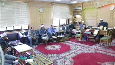 شومان: نواجه حربًا شرسة لتدمير التعليم في مصر