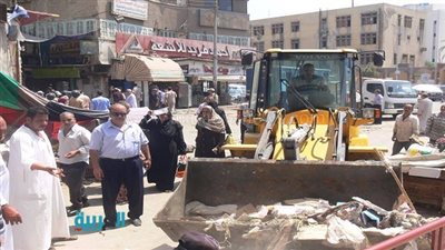 بالصور.. حملة لإزالة الإشغالات ببنها