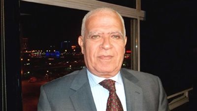 بالفيديو.. دبلوماسي سابق: السيسي يسعى لاستكمال مبادرة 