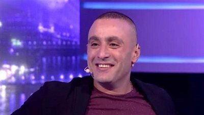 أحمد السقا يقضي العطلة الصيفية مع أسرته بـ