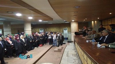  بالصور.. سامح عاشور يطالب المحاميات بالاحتشام في زيهن