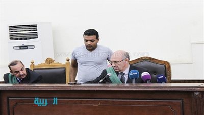 بدء محاكمة 28 متهمًا في 