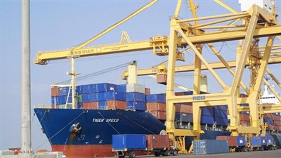  ننشر نشاط الحركة الملاحية بموانئ البحر الأحمر اليوم