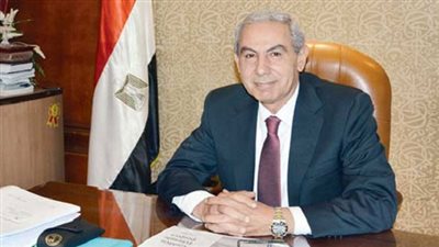 غدًا.. وزير الصناعة يتفقد مدينة الجلود بـ