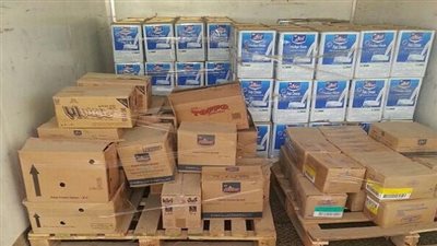 ضبط كمية من السلع الفاسدة بسلسلة محال تجارية في الشرقية