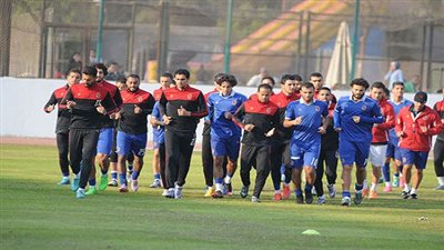 ثلاثي الأهلي يعود للتدريبات الجماعية استعدادًا للوداد