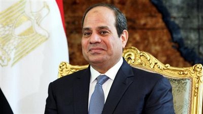 خيري رمضان يوجه رسالة للسيسي: مليار دولار تدخل جيوب المحاسيب