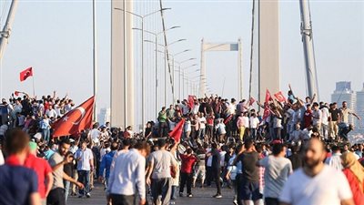 اعتقال عناصر من الأمن التركي متورطين في محاولة الانقلاب