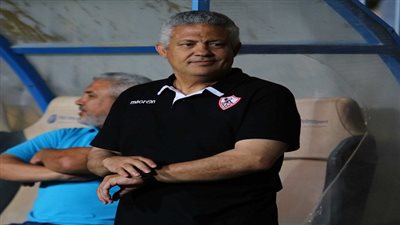 مدرب الزمالك يزور محمد إبراهيم عقب إجرائه للجراحة العاجلة
