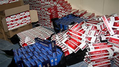 ضبط 44 ألف علبة سجائر مهربة في المقطم