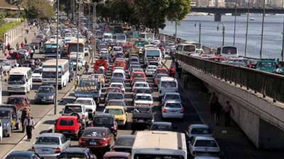 شلل مروري في شوارع القاهرة والجيزة 